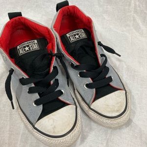 Convers mid-rise shoe